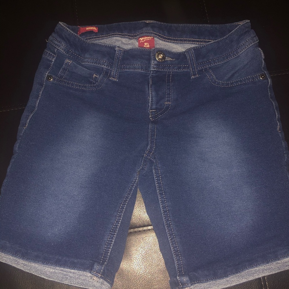 Capris